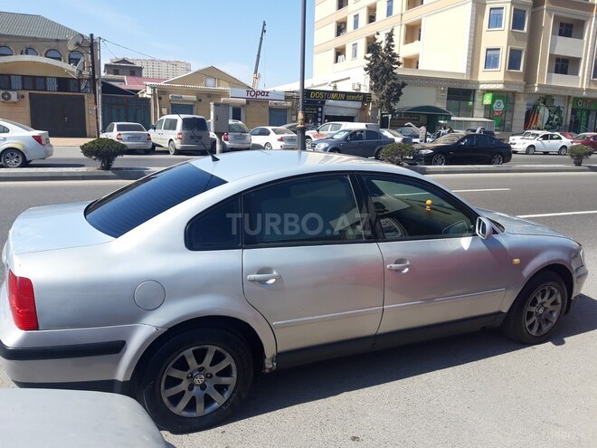 Volkswagen Passat 1999, 214,000 km - 1.8 l - Bakı