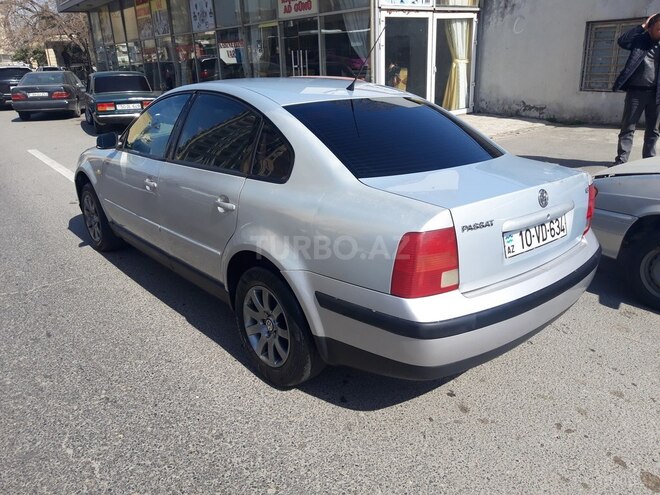 Volkswagen Passat 1999, 214,000 km - 1.8 l - Bakı