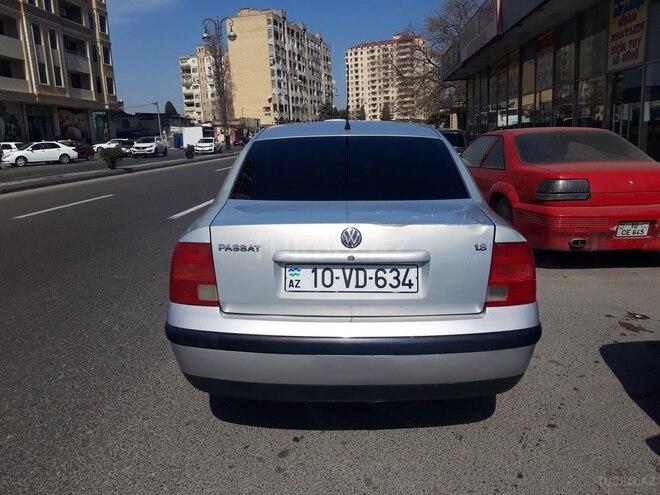 Volkswagen Passat 1999, 214,000 km - 1.8 l - Bakı