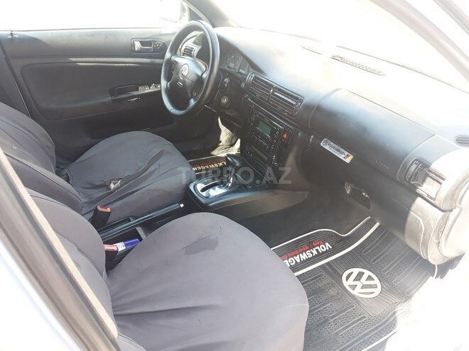 Volkswagen Passat 1999, 214,000 km - 1.8 l - Bakı