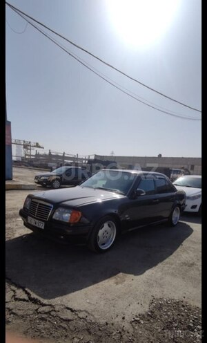 Mercedes E 220 1994, 407,300 km - 2.2 l - Bakı