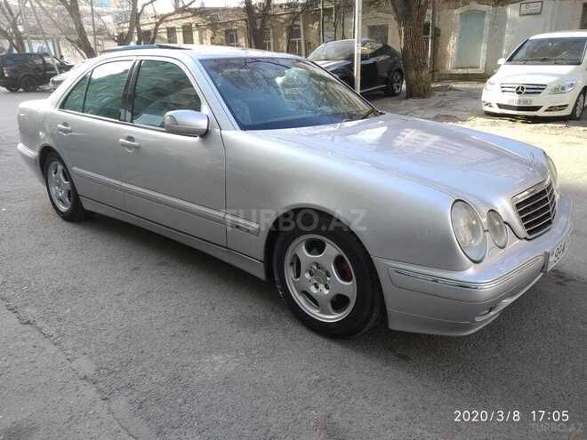 Mercedes E 240 2000, 268,663 km - 2.4 л - Bakı