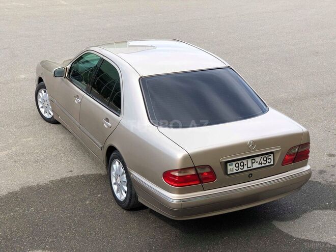 Mercedes E 240 2001, 205,000 km - 2.6 l - İmişli