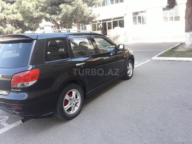 Mitsubishi Airtrek 2002, 235,270 km - 2.0 l - Bakı
