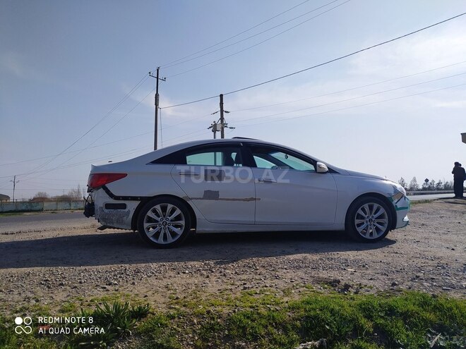 Hyundai Sonata 2010, 200,000 km - 2.4 l - Sabirabad