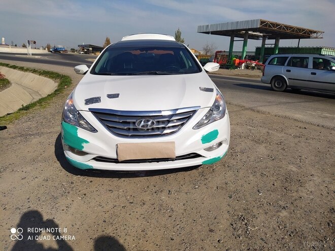 Hyundai Sonata 2010, 200,000 km - 2.4 l - Sabirabad