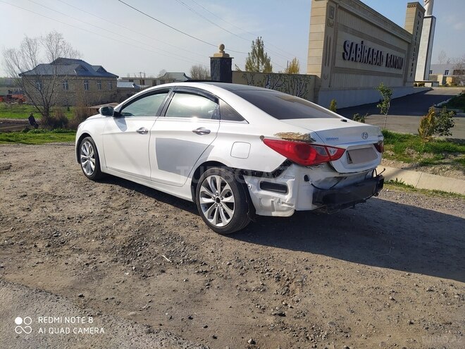 Hyundai Sonata 2010, 200,000 km - 2.4 l - Sabirabad