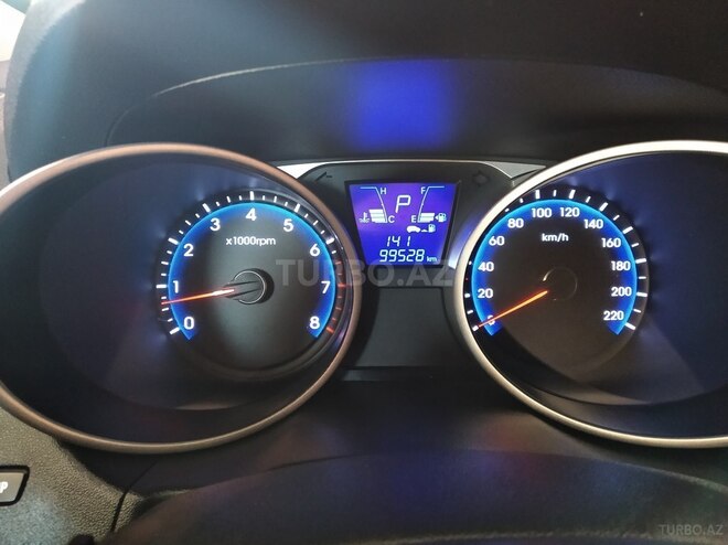 Hyundai ix35 2012, 99,550 km - 2.0 l - Tovuz