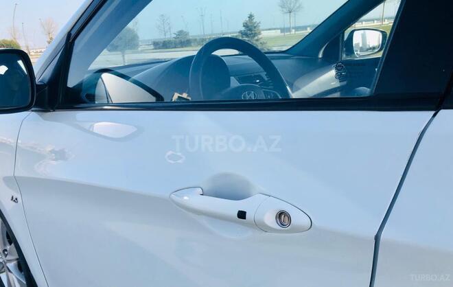 Hyundai Accent 2012, 360,000 km - 1.6 l - Bakı