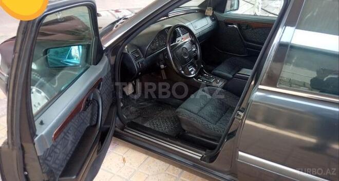 Mercedes C 220 1994, 254,325 km - 0.3 l - Beyləqan