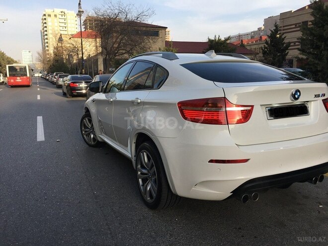 BMW X6 2011, 133,000 km - 4.4 l - Bakı