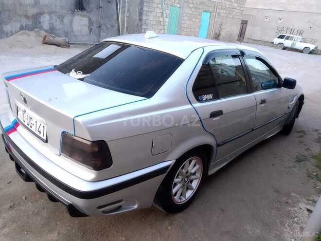 BMW 318 1992, 419,000 km - 1.8 l - Bakı