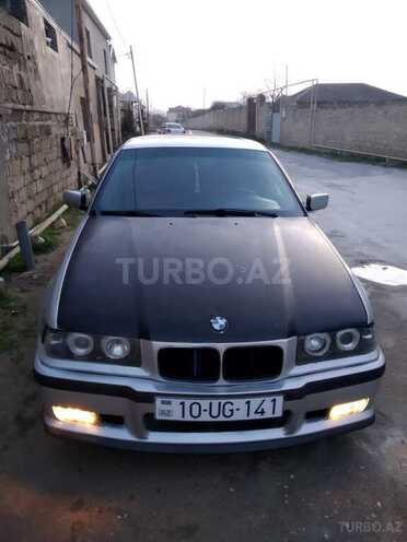 BMW 318 1992, 419,000 km - 1.8 l - Bakı
