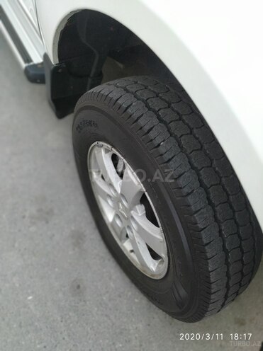 Mitsubishi L200 2011, 215,000 km - 2.5 l - Sumqayıt