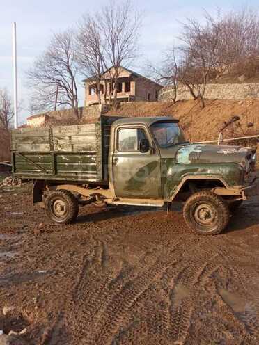 UAZ 469 1991, 15,000 km - 2.4 l - Lerik