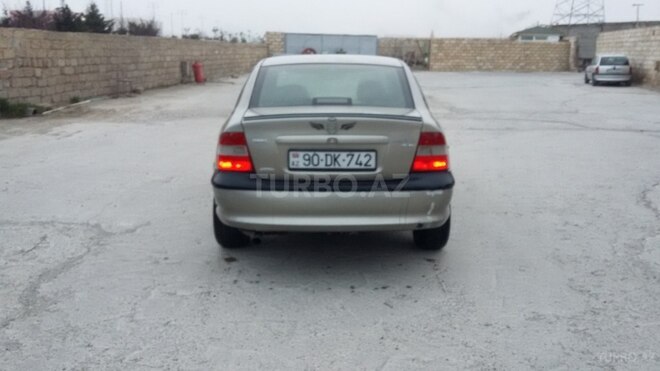 Opel Vectra 1997, 246,600 km - 2.0 l - Bakı
