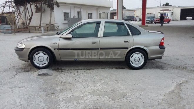 Opel Vectra 1997, 246,600 km - 2.0 l - Bakı