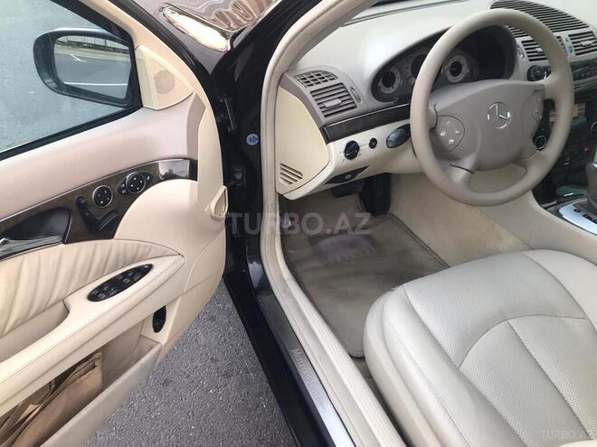 Mercedes E 270 2002, 235,400 km - 2.7 l - Bakı