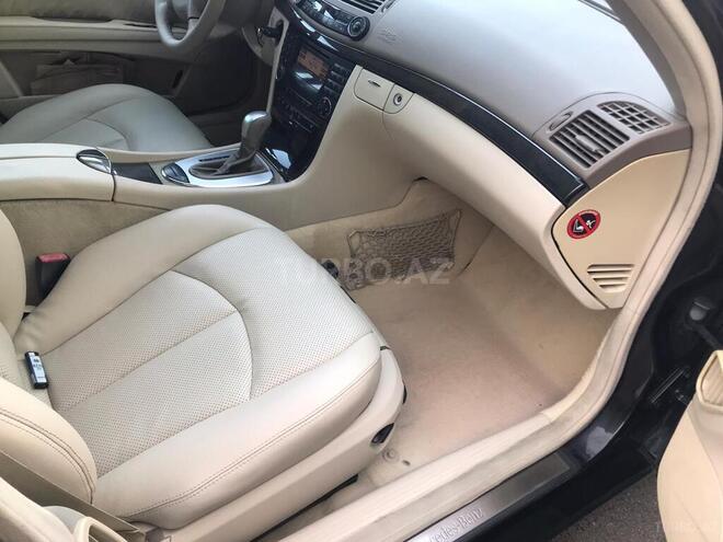 Mercedes E 270 2002, 235,400 km - 2.7 l - Bakı
