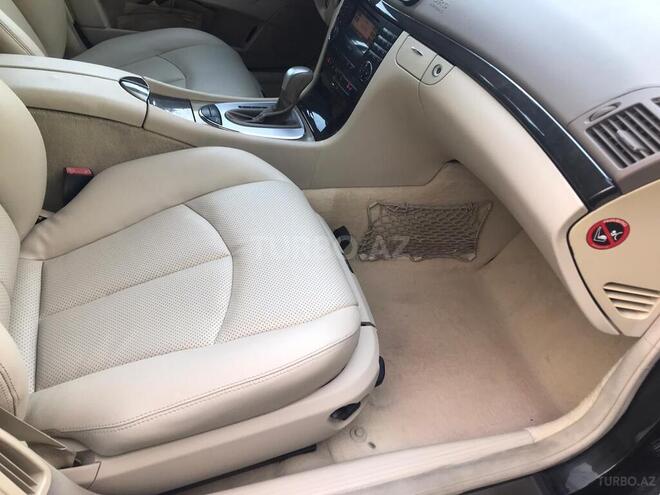 Mercedes E 270 2002, 235,400 km - 2.7 l - Bakı