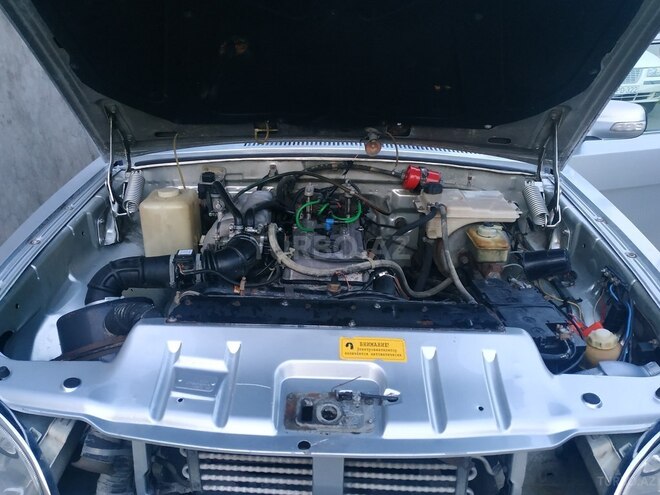 GAZ 31105 2004, 380,000 km - 2.4 л - Bakı