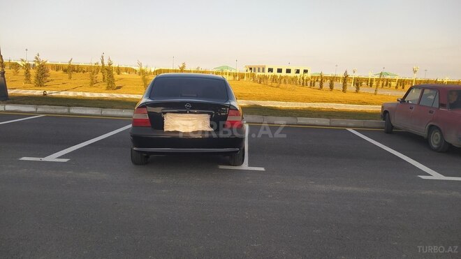 Opel Vectra 1997, 323,000 km - 1.6 l - Sumqayıt