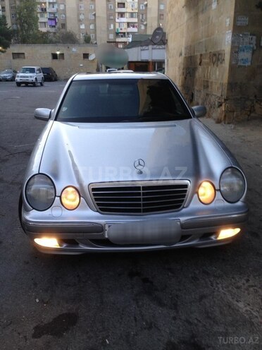 Mercedes E 270 2000, 321,000 km - 2.7 l - Bakı
