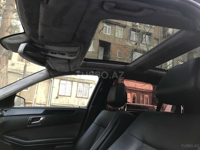 Mercedes E 220 2011, 224,000 km - 2.2 l - Bakı