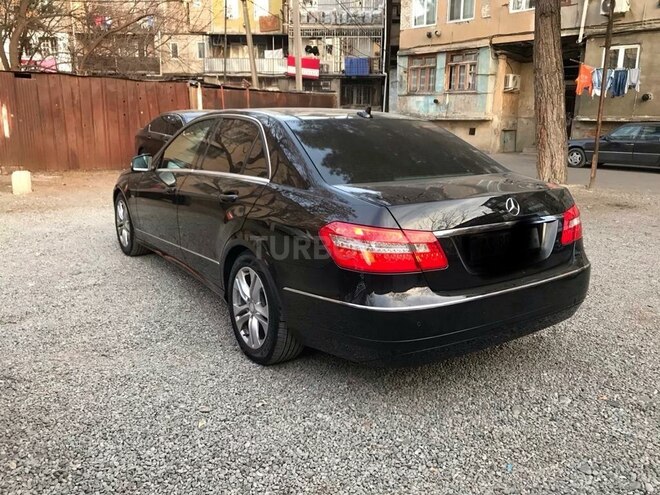 Mercedes E 220 2011, 224,000 km - 2.2 l - Bakı