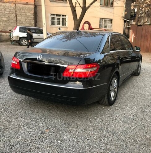 Mercedes E 220 2011, 224,000 km - 2.2 l - Bakı