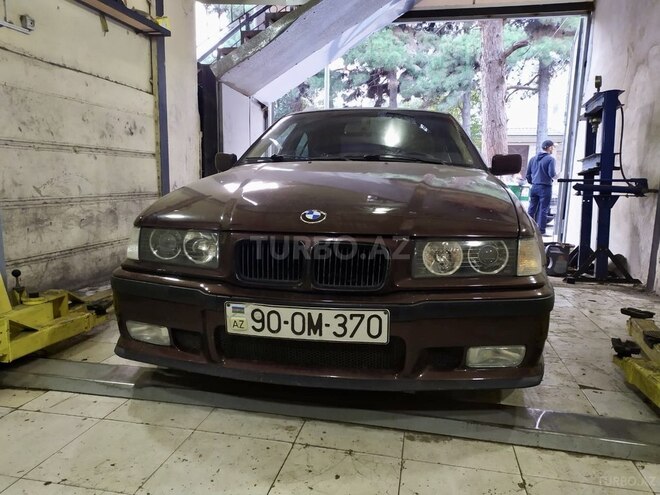 BMW 318 1994, 495,000 km - 1.8 l - Bakı