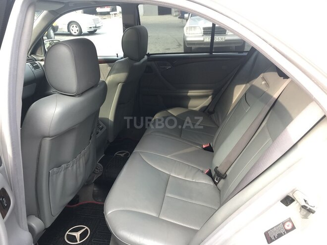 Mercedes E 320 2001, 319,000 km - 3.2 l - Sumqayıt
