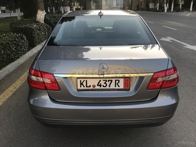 Mercedes E 220 2011, 147,300 km - 2.2 l - Bakı