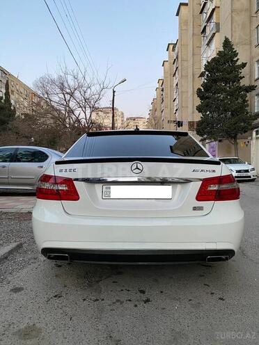 Mercedes E 350 2010, 140,400 km - 3.5 l - Bakı