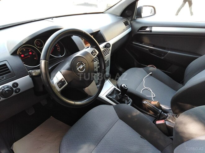 Opel Astra 2009, 318,965 km - 1.9 l - Bakı