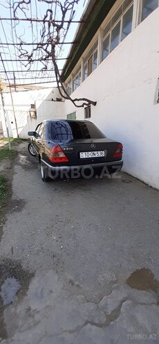Mercedes C 220 1994, 318,000 km - 2.2 л - Bakı
