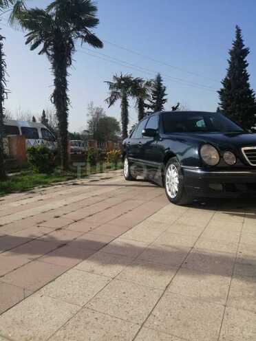 Mercedes E 200 2000, 259,632 km - 2.0 l - Cəlilabad