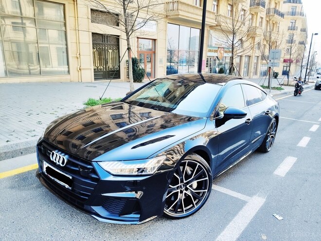Audi A7 2018, 27,000 km - 3.0 л - Bakı