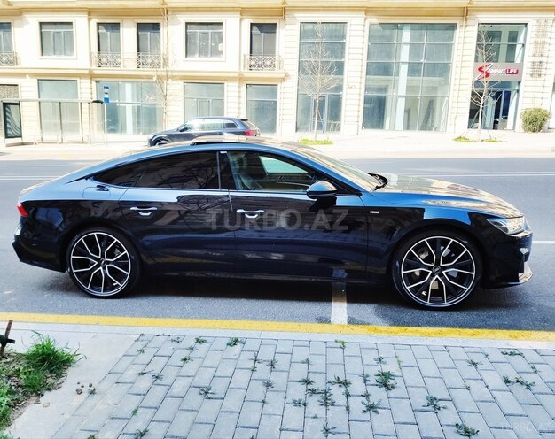 Audi A7 2018, 27,000 km - 3.0 л - Bakı