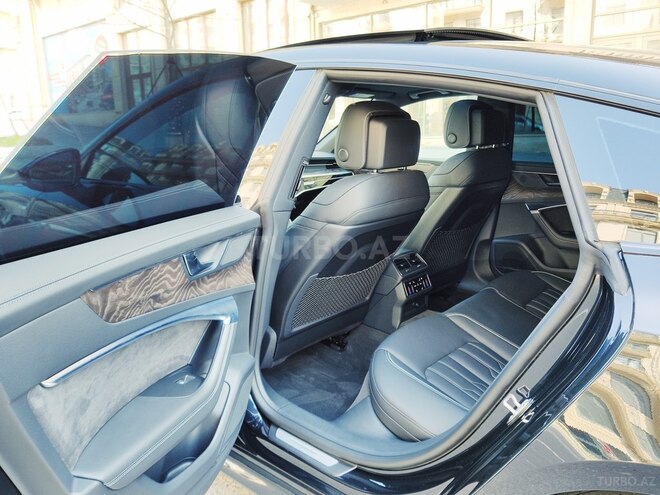 Audi A7 2018, 27,000 km - 3.0 л - Bakı