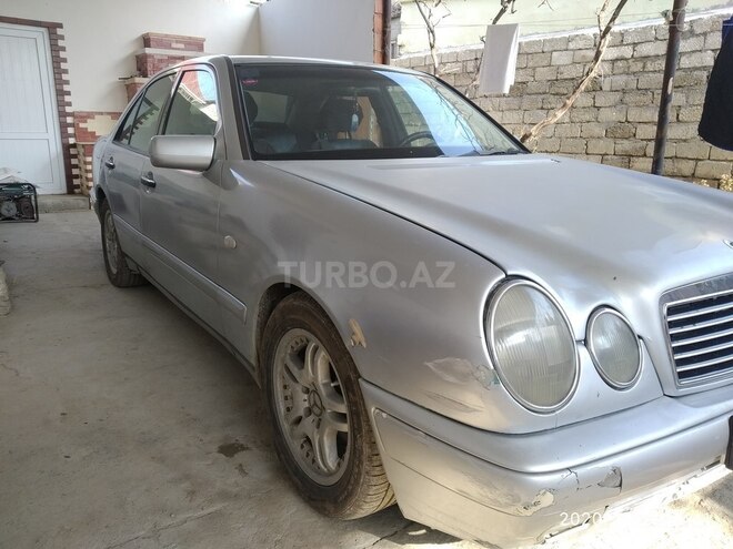 Mercedes E 220 1998, 343,189 km - 2.2 л - Bakı