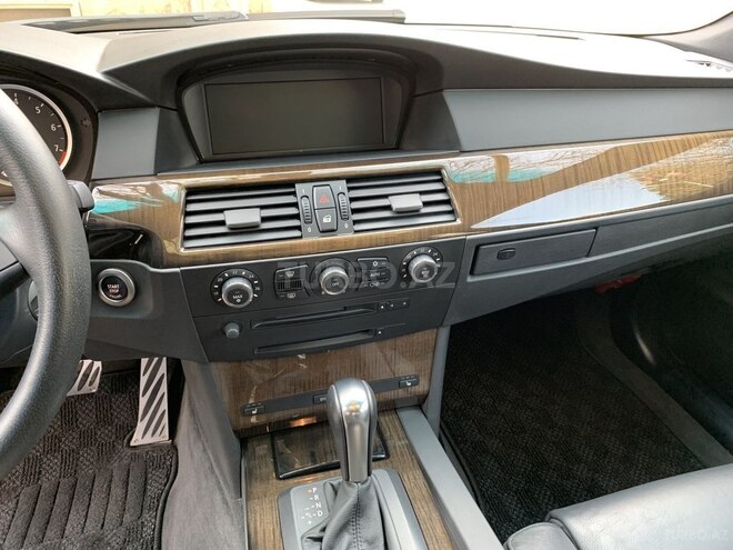 BMW 530 2006, 80,000 km - 3.0 l - Bakı