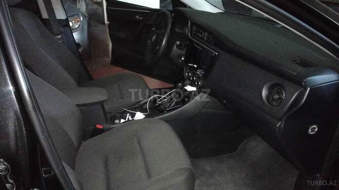 Toyota Corolla 2017, 43,000 km - 1.6 л - Bakı