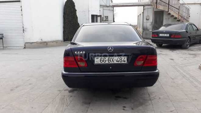 Mercedes E 240 1997, 230,000 km - 2.4 l - Gəncə