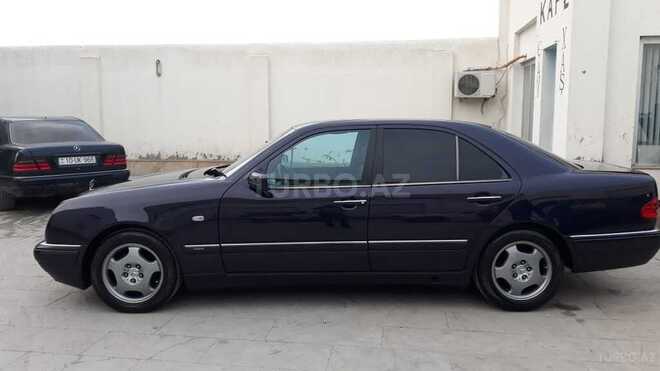 Mercedes E 240 1997, 230,000 km - 2.4 l - Gəncə