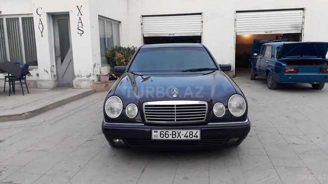 Mercedes E 240 1997, 230,000 km - 2.4 l - Gəncə