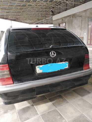 Mercedes C 220 2000, 355,000 km - 2.2 л - Gəncə