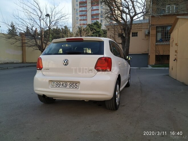 Volkswagen Polo 2011, 132,000 km - 1.4 l - Bakı