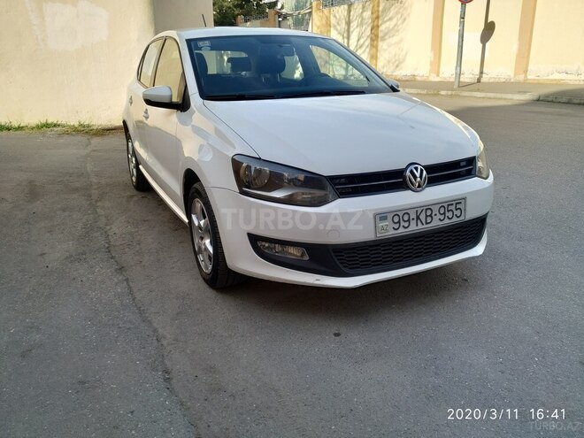 Volkswagen Polo 2011, 132,000 km - 1.4 l - Bakı