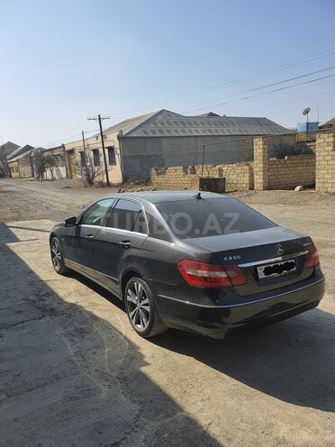 Mercedes E 220 2011, 296,333 km - 2.2 l - Gəncə